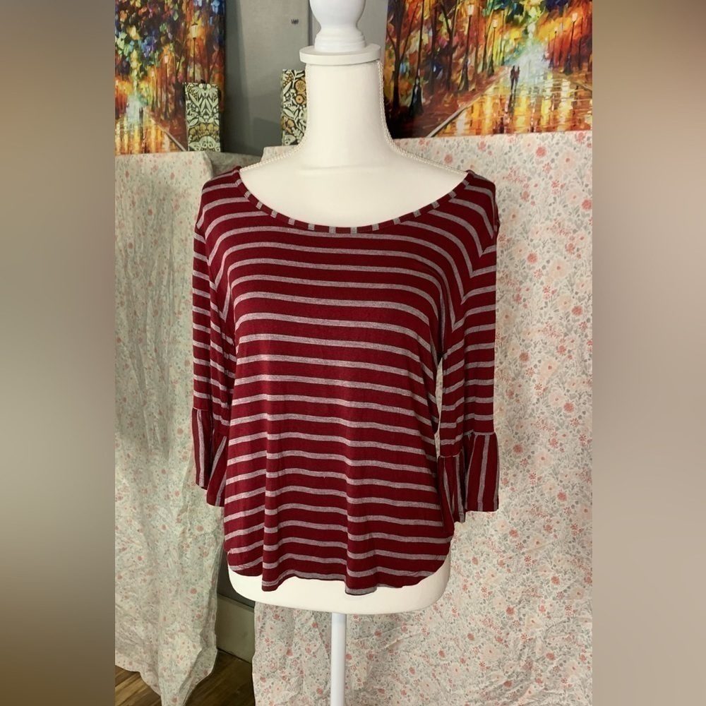 Corvia M Maroon Gray Striped 3/4 Bell Sleeve Blouse Tunic